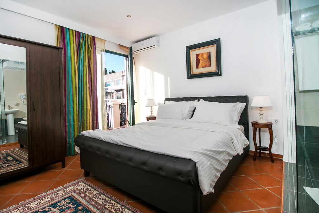 Danezis City Stars Boutique Aparthotel (Adults Only) Rhodes City Exterior photo